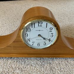 Howard Miller mantel clock 