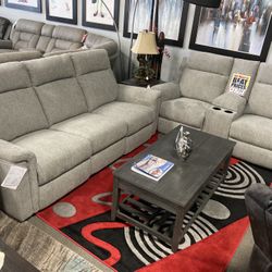 Gray Reclining Sofa Loveseat! $1699 ✨🩶