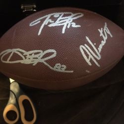 PATRIOTS AUTOGRAPHED FOOTBALL (BRADY)