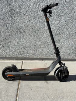 Electric Scooter NIU KQI2 Used