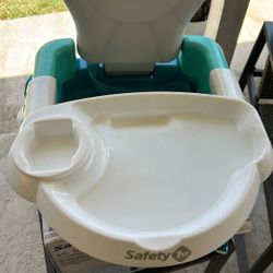 Safety 1st Sit, Snack & Go Convertible Booster Seat