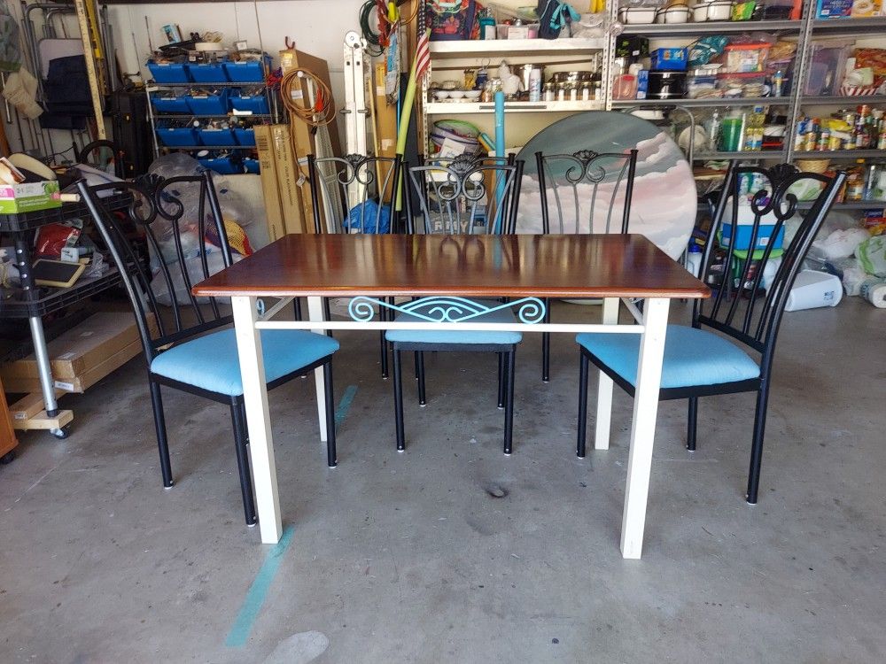 Small Kitchen Table  With 6 Chairs  Measurements  30 X48