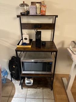 Kitchen Baker's Rack with Power Outlet - Microwave Stand, Rustic Brown