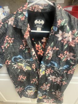 Batman Shirt!  DC Comics!!! (S) Adult