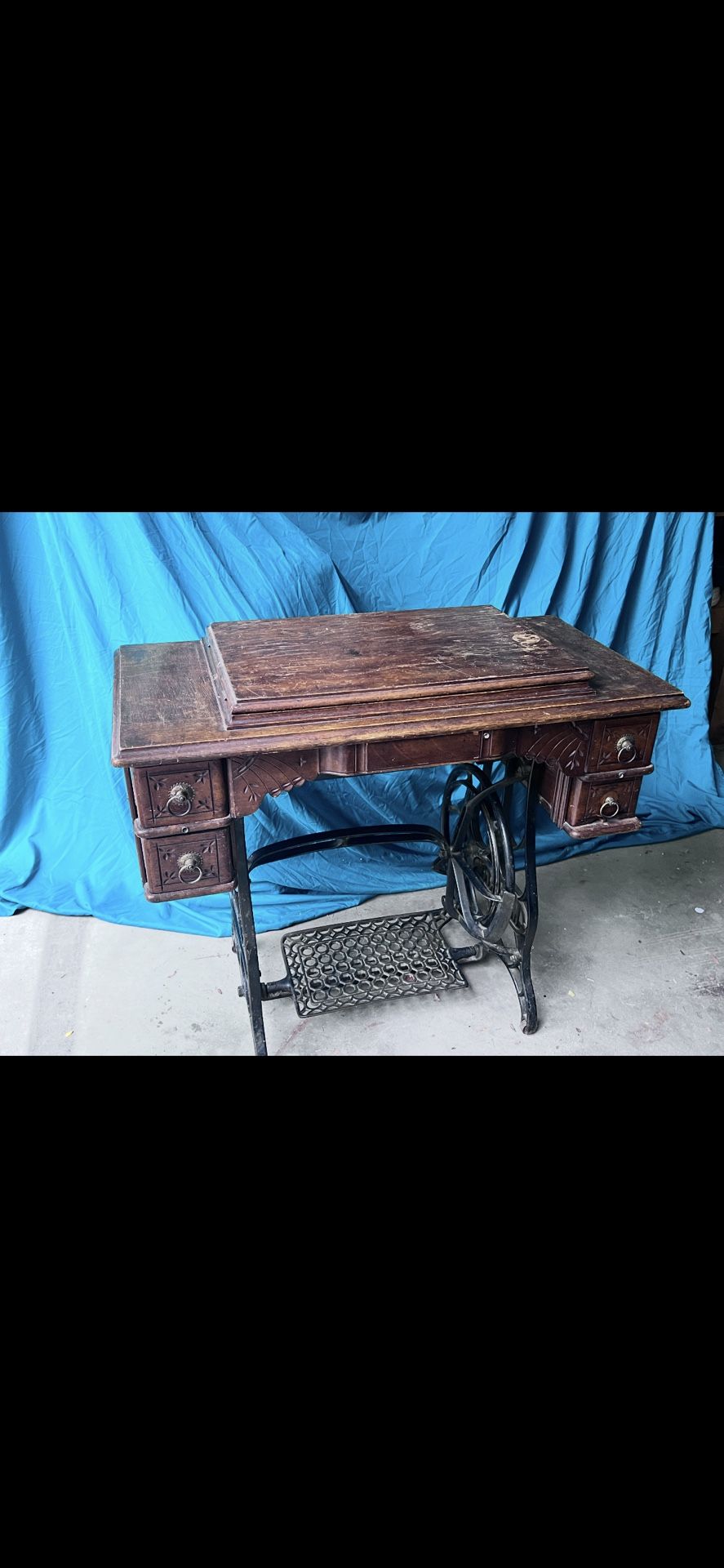 Antique Treadle Sewing Machine