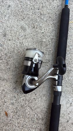Daiwa Strikeforce 4000- B with a 8’ Varmac Sea Flex Rod