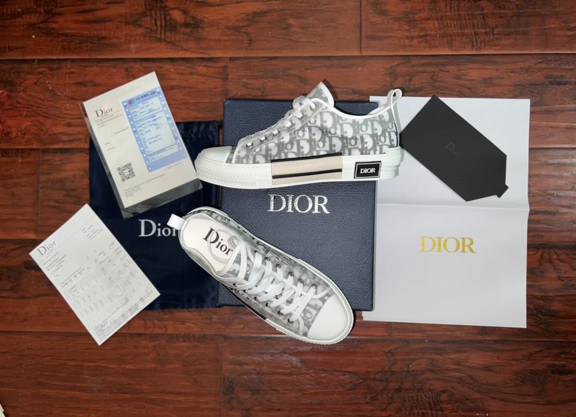 Dior b23