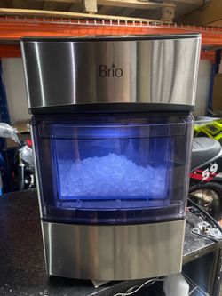 Firm on Price - New Open Box Costco Returns -  Brio 740i Nugget Ice Maker – Makes Up to 44 lbs. Daily | $120