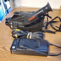 RCA PRO808A Pro8 8X ZOOM 8mm Transfer Video Cassette Camcorder Camera Working 