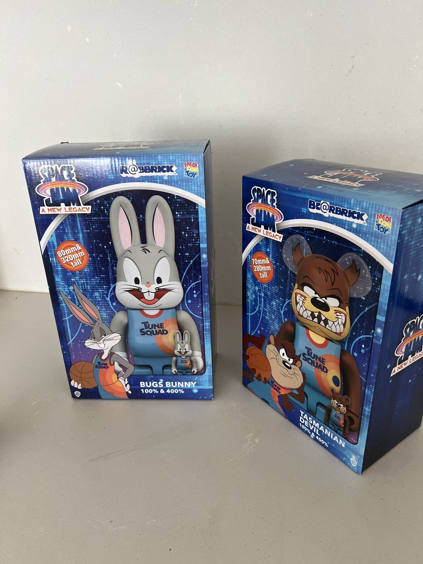 Bear Brick 400% Bugs Bunny And Tasmania Devil