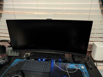 Brand new 34" AOC 200 Hz Ultra wide gaming monitor