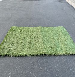 Grass Pad for Dogs 40 x 28inches, Strong Absorbency Soft and Real Grass for Pets Potty Training, Easy to Clean Fake Grass for Dog Indoor Outdoor
