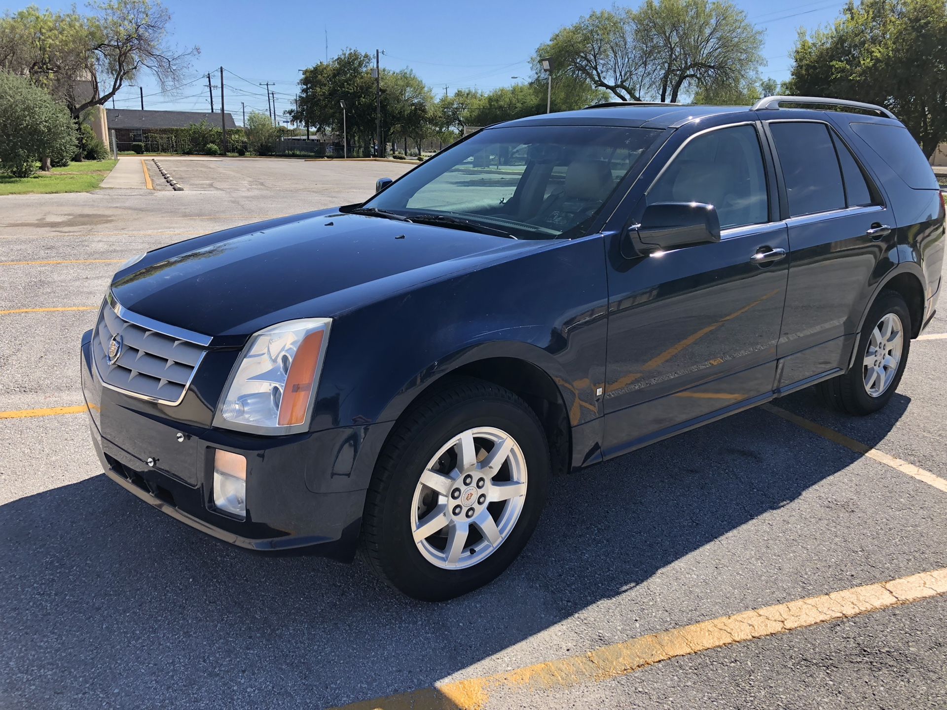 2008 CADILLAC SRX, 3rd row seat