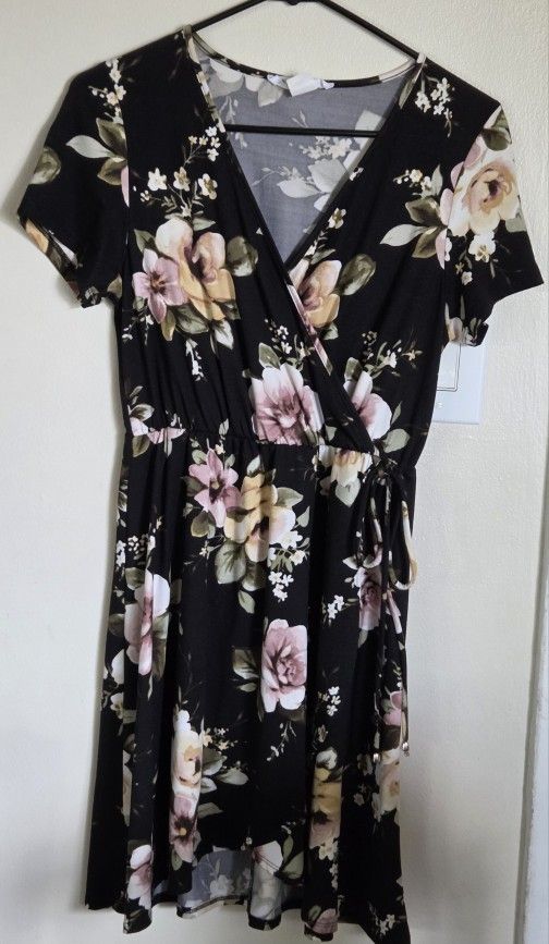 Nice Flower Summer Dress SIZE M 