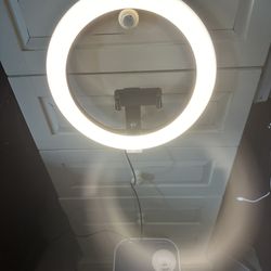 Round Led Light With Phone Holder.