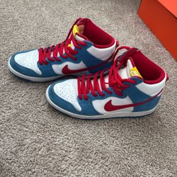 Men’s Nike Dunks Mids 