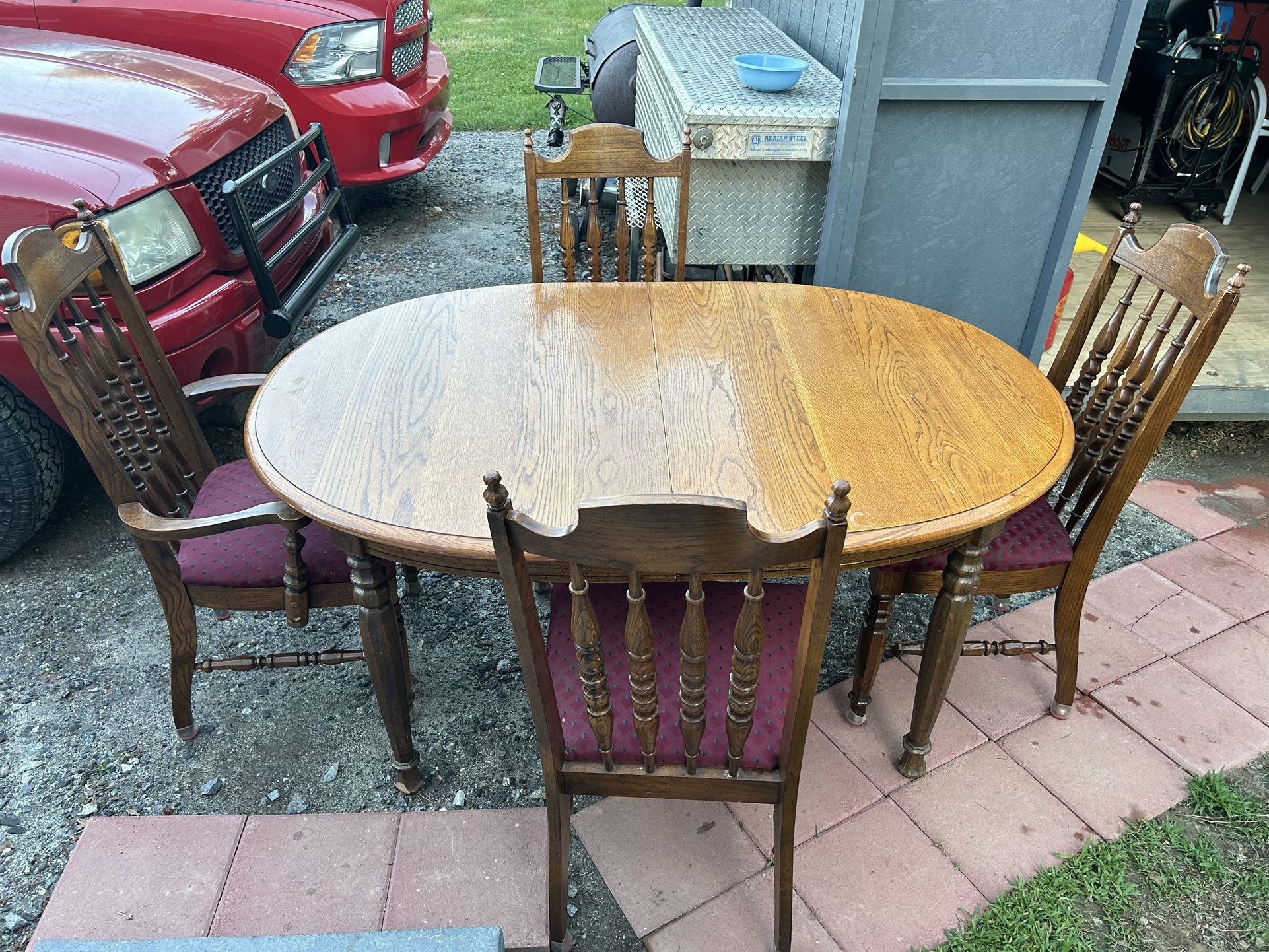 Table and 4 Chairs