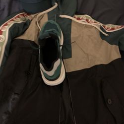 Gucci Jacket    New Balance     World Series Yankee Bundle 🔥🔥🔥🔥🔥🔥🔥🔥🔥