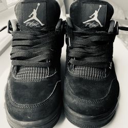 Jordan 4 Black Cat
