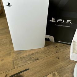Clean Playstation 5 