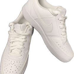 White Nike Shoes 