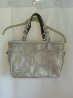 Coach gold/cream leather purse