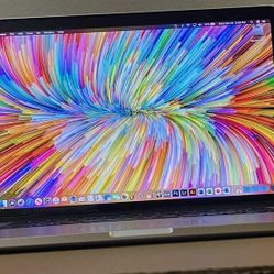 2013 MacBook Pro 15" Retina in great shape -- 2.4GHz Quad Core i7, 16GB RAM, 256GB SSD, dual graphics