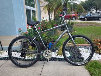 🚲Trek Shift 1 Comfort‑Hybrid Bike – 21" X‑Large Frame – 26" Wheels