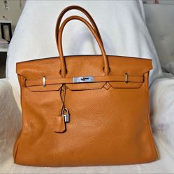 Travel bag  Comes With Keys