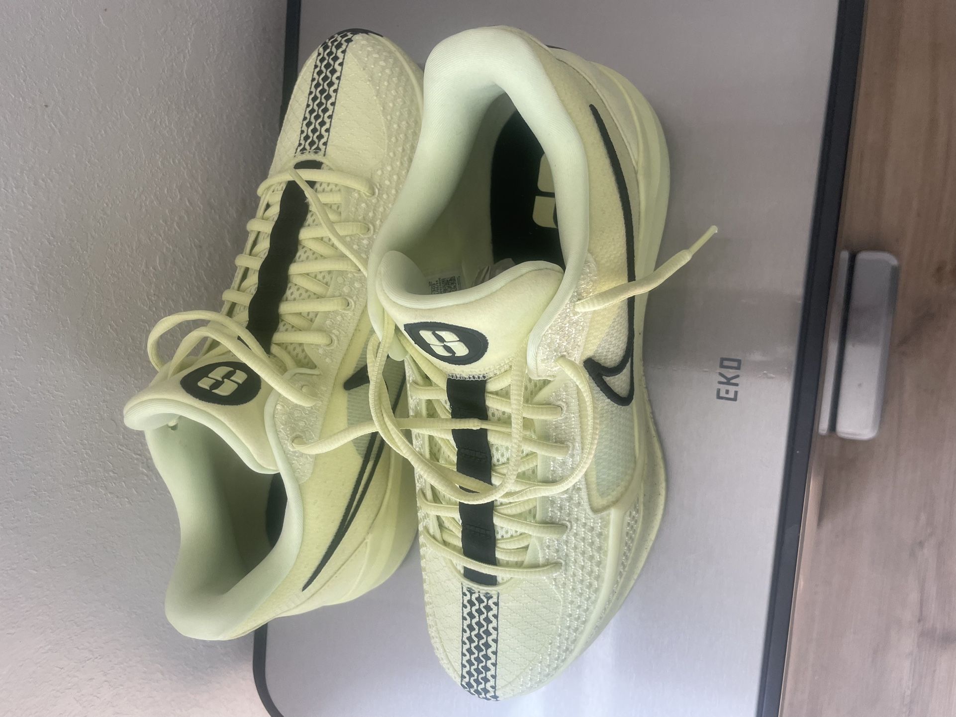 Nike Sabrina 1 Exclamat!on Size 12.5