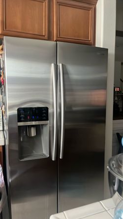 Samsung Stainless Steel Side-by-Side Refrigerator