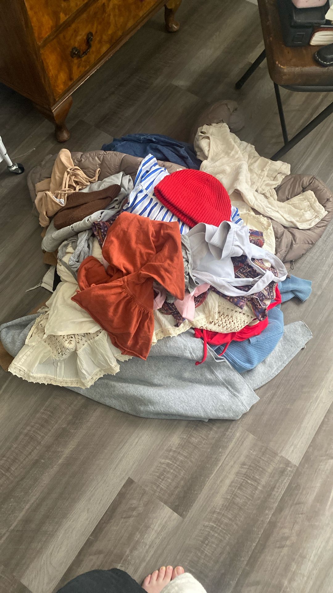 Women’s Clothing Bundle 