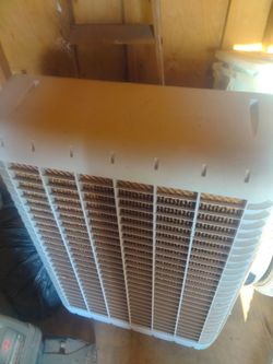 MasterCool Slim Profile Window Evaporative CoolerMasterCool Slim Profile Window Evaporative Cooler