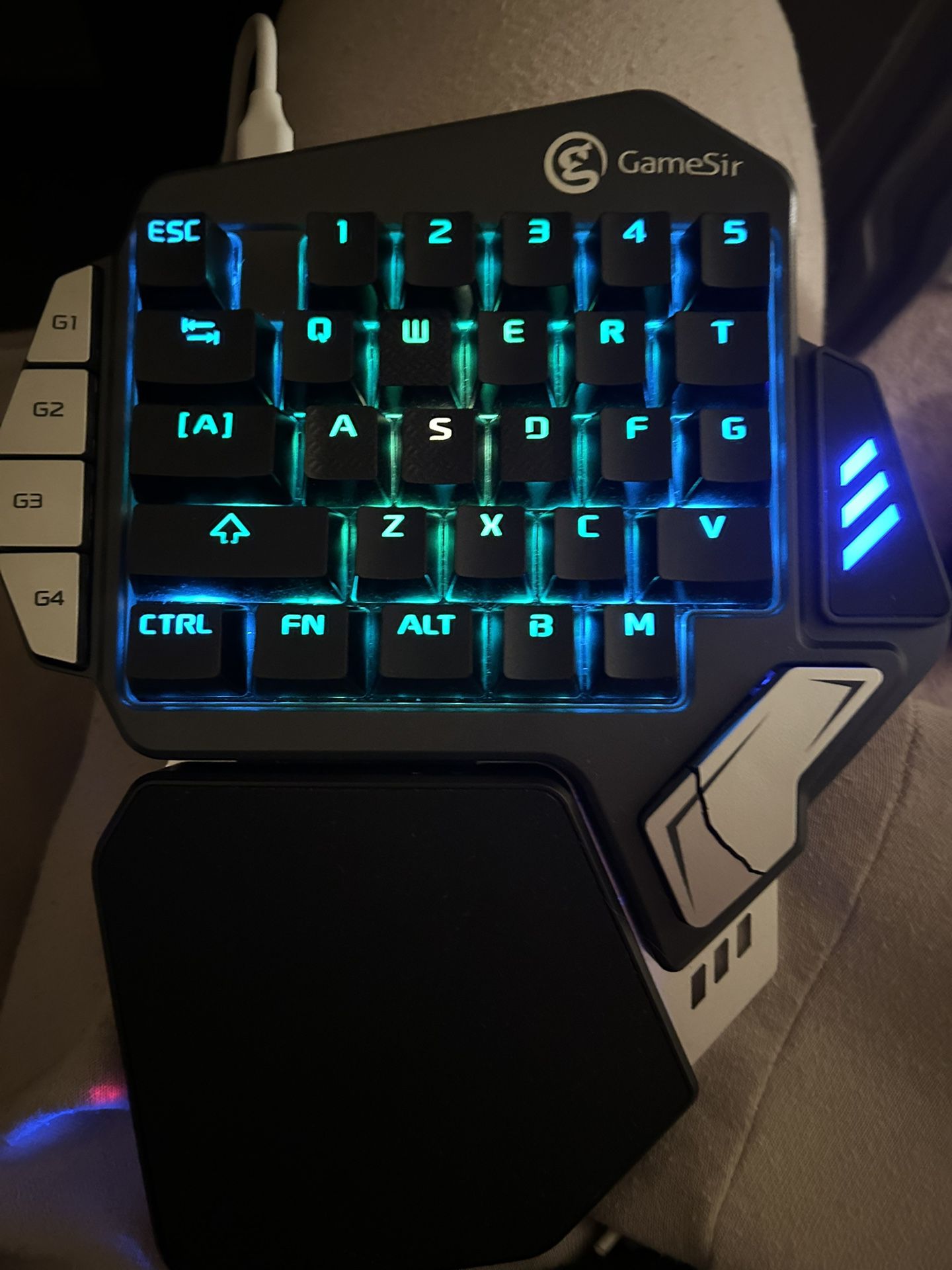 Gaming Keyboard (BLUETOOTH)