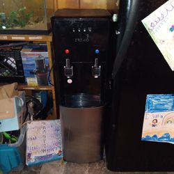 Automatic Water Filter/dispenser 
