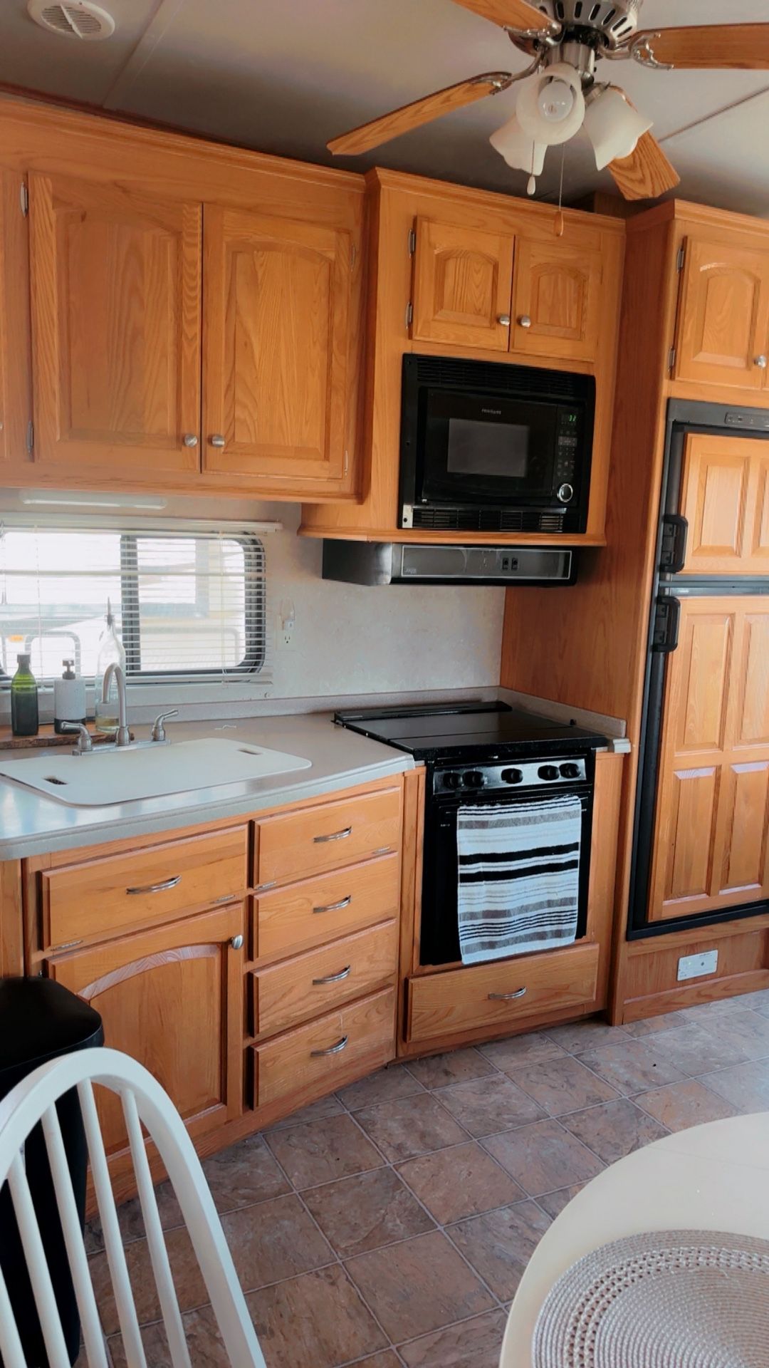 RV Sale/ Rv en Venta