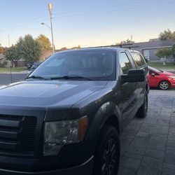 Ford 150 XL Pick Up 2010 Regular Cab