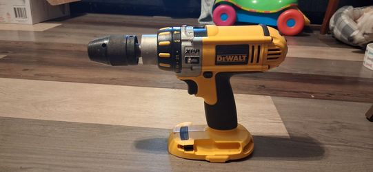 18v Cordless Dewalt tools