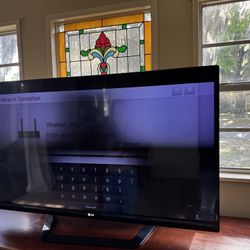 LG Smart TV 49” With Stand