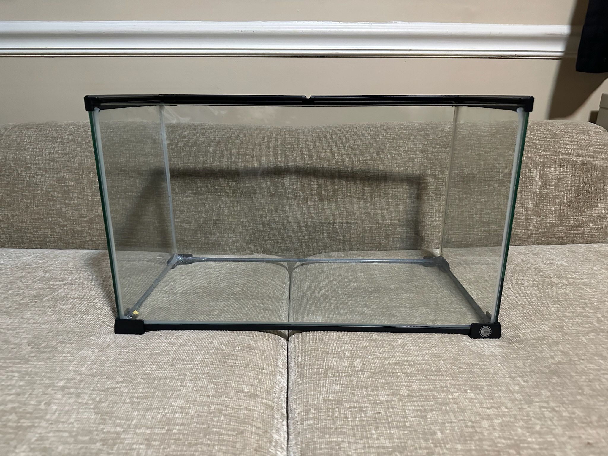 10 Gallon Rectangular Glass Aquarium/Fish Tank/ Reptile Cage 