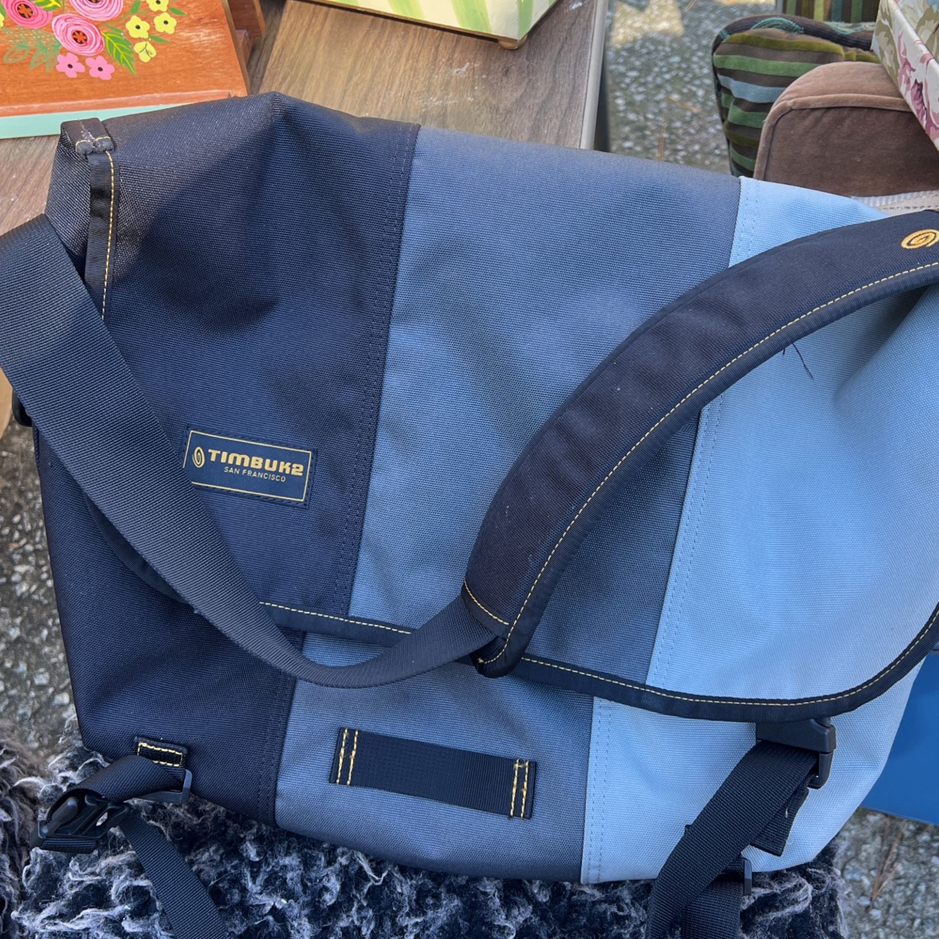 Messenger bag