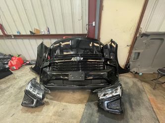 2024 Chevy Tahoe Front Clip