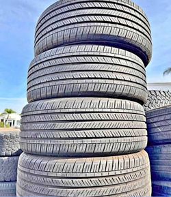 265/50/20 Goodyear vendo un set de llantas usadas excelente condiciones de vida las 4 ✅🤩I am selling a set of used tires, all 4 in excellent living c
