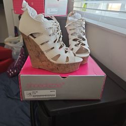 Shoe Dazzle White Cute Shoes 