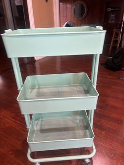 Nice metal 3 tier utility cart on wheels:30” like new