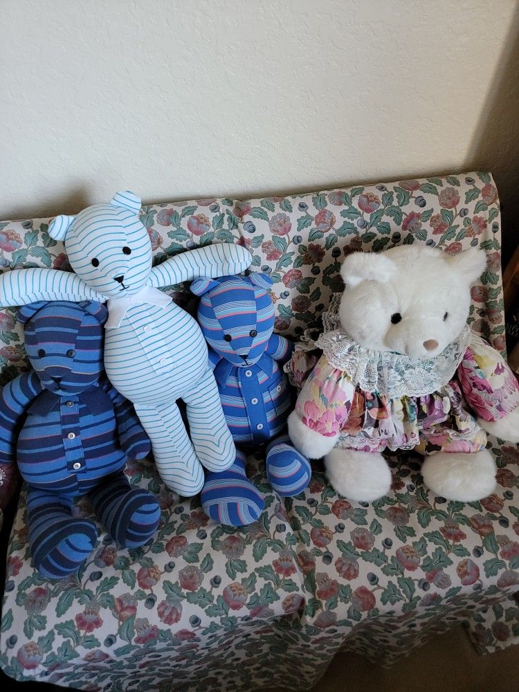 Plus Creations Teddy Bear Vintage Also Three Other Teddy Bears