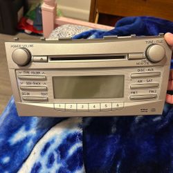 Factory 2010 Toyota Camry Radio 