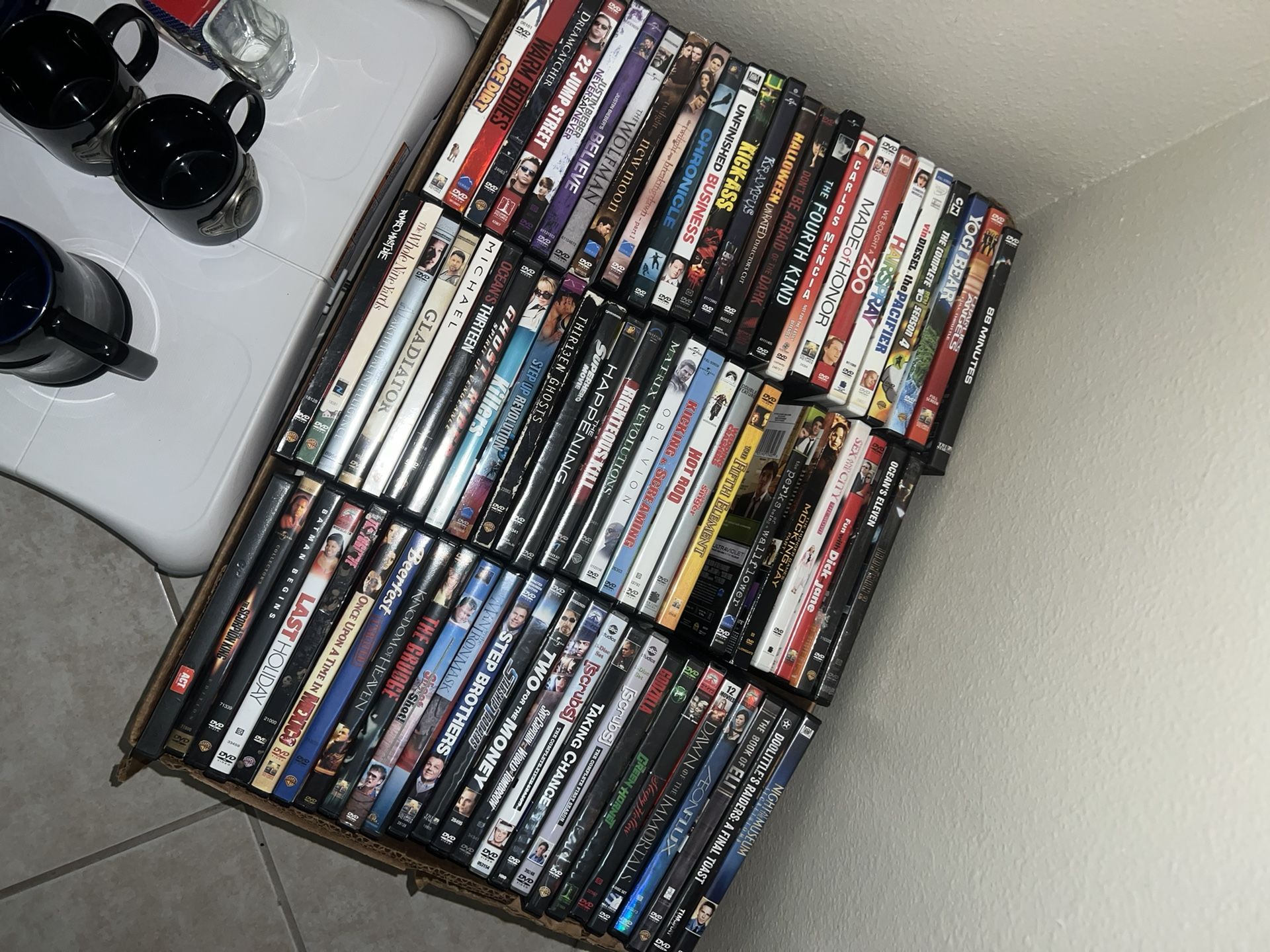 200+ DVDs/Movies