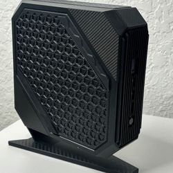 MINISFORUM Neptune HX77G Ryzen 7 7735HS RX 6600M 32GB DDR5 512GB SSD – Gaming & Editing