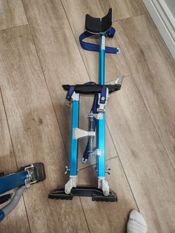 YESCOM Drywall stilts  NEW